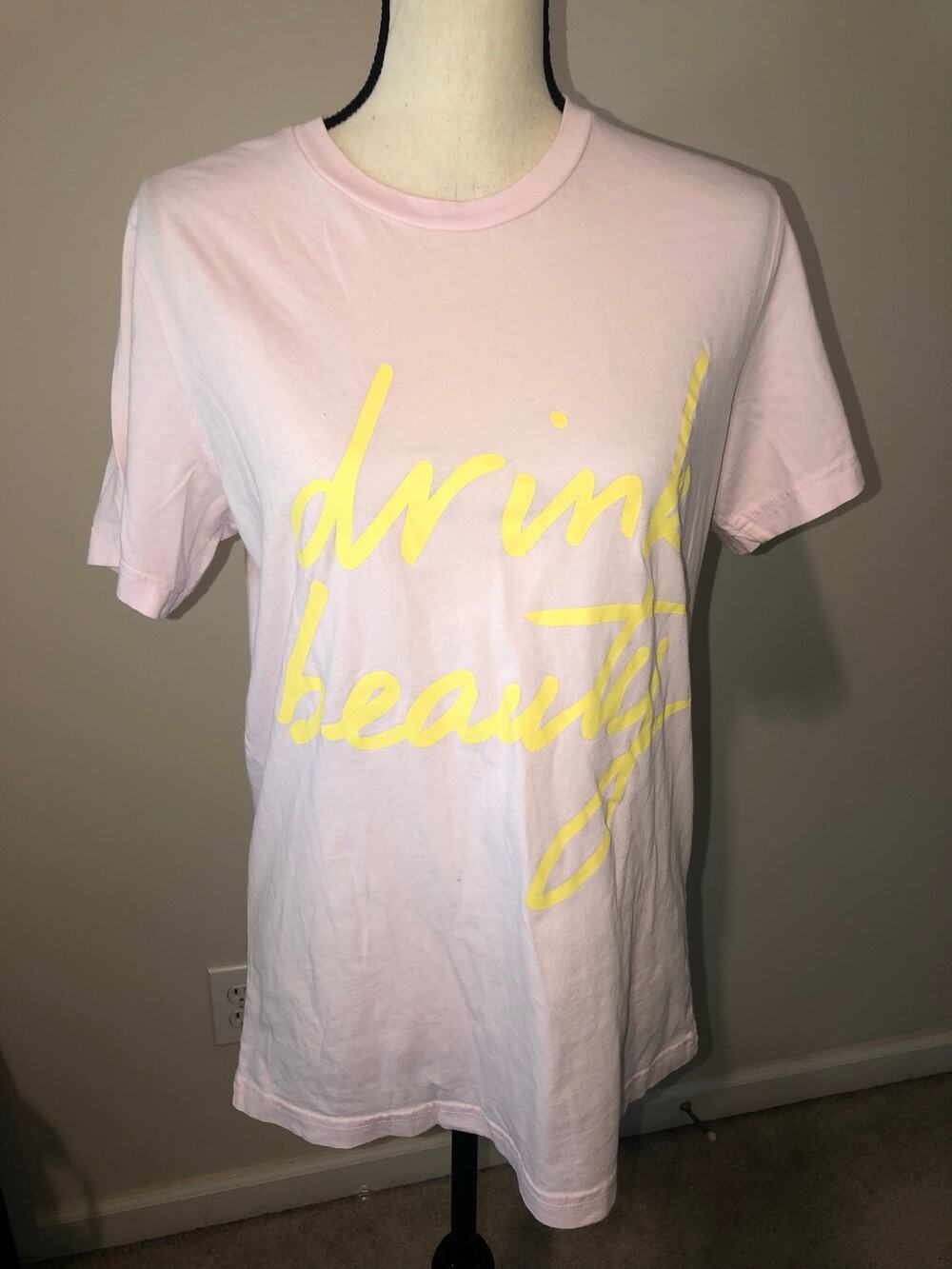 Gancia Pink "Drink Beauty" Graphic T-Shirt Womens Size M Italian Vermouth Wines